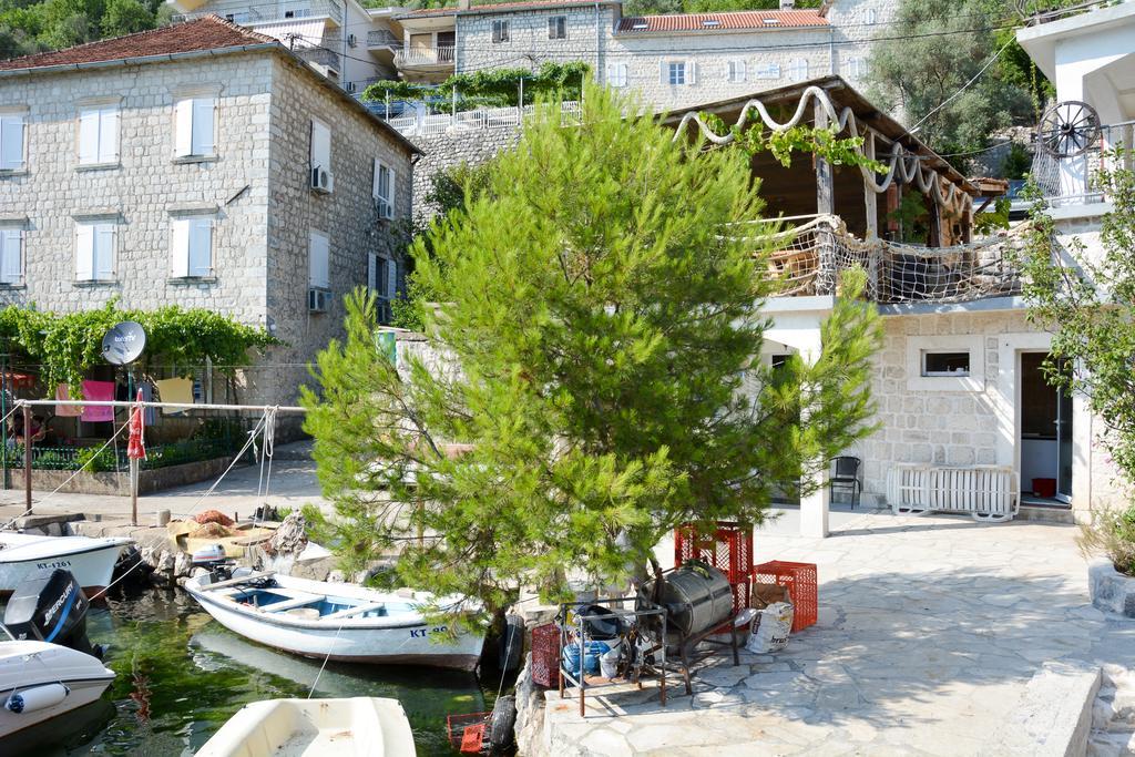Apartments Krivokapic Perast Exterior foto